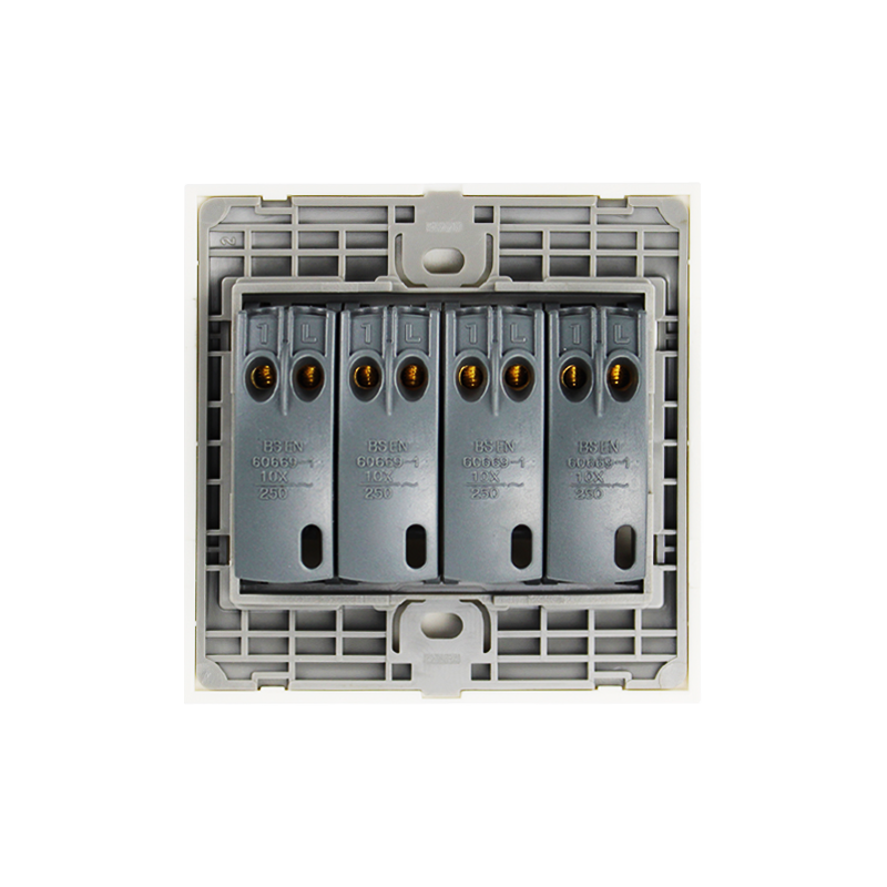 4 Gang 1 Way Plastic Switch HK6141S