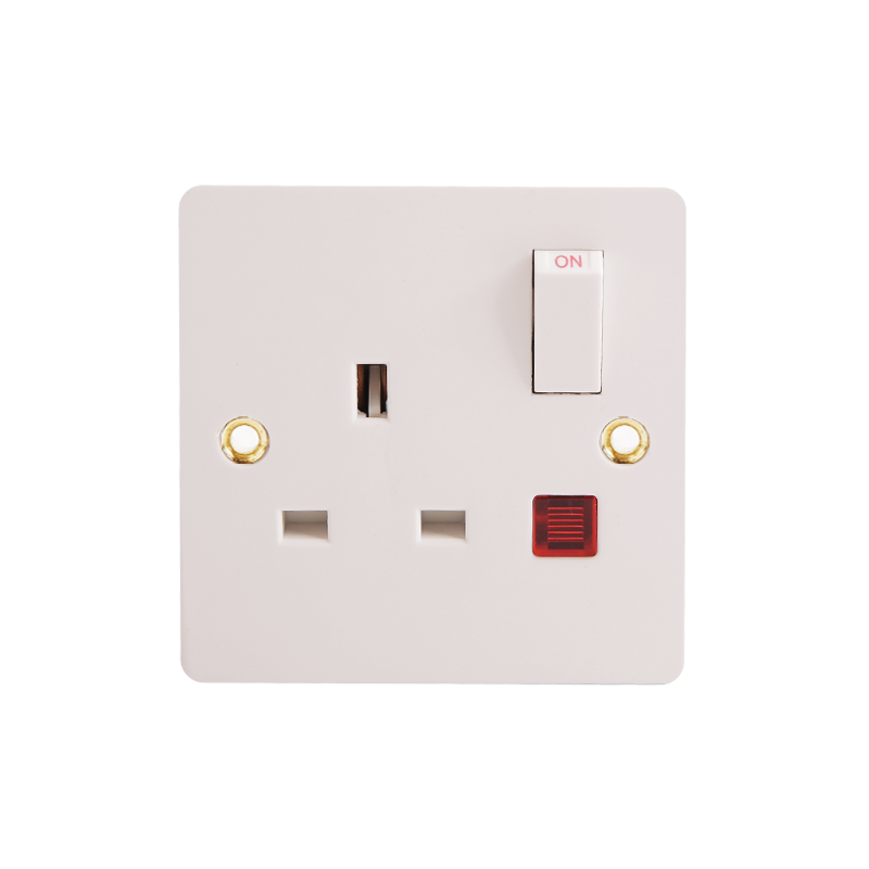 13A 1 gäng Bakelit Switched Socket med Neon HK6113WN